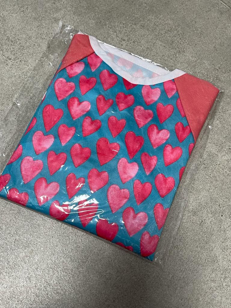 Babero impermeable manga larga
